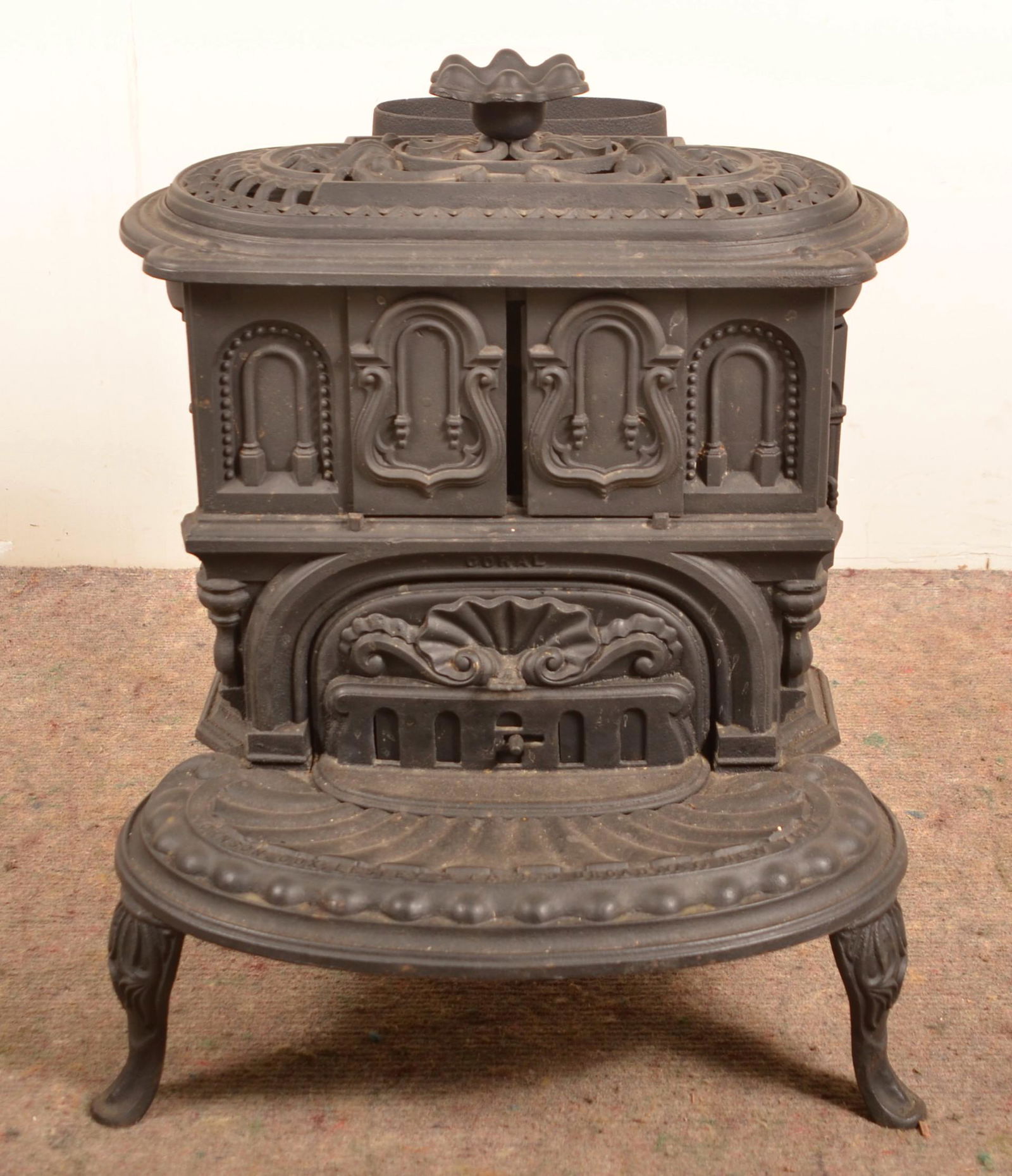 Johnson, Cox, Lesley & Co. Coral Cast Iron Stove. (1 of 5)