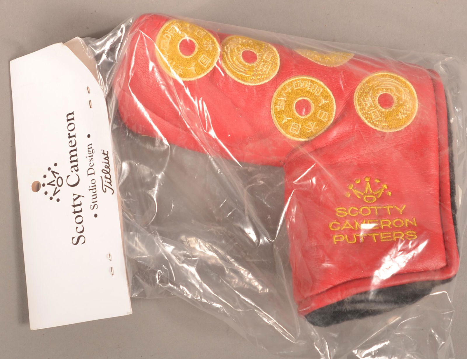 Titleist Scotty Cameron Japanese Yen Red Headcover (1 of 3)
