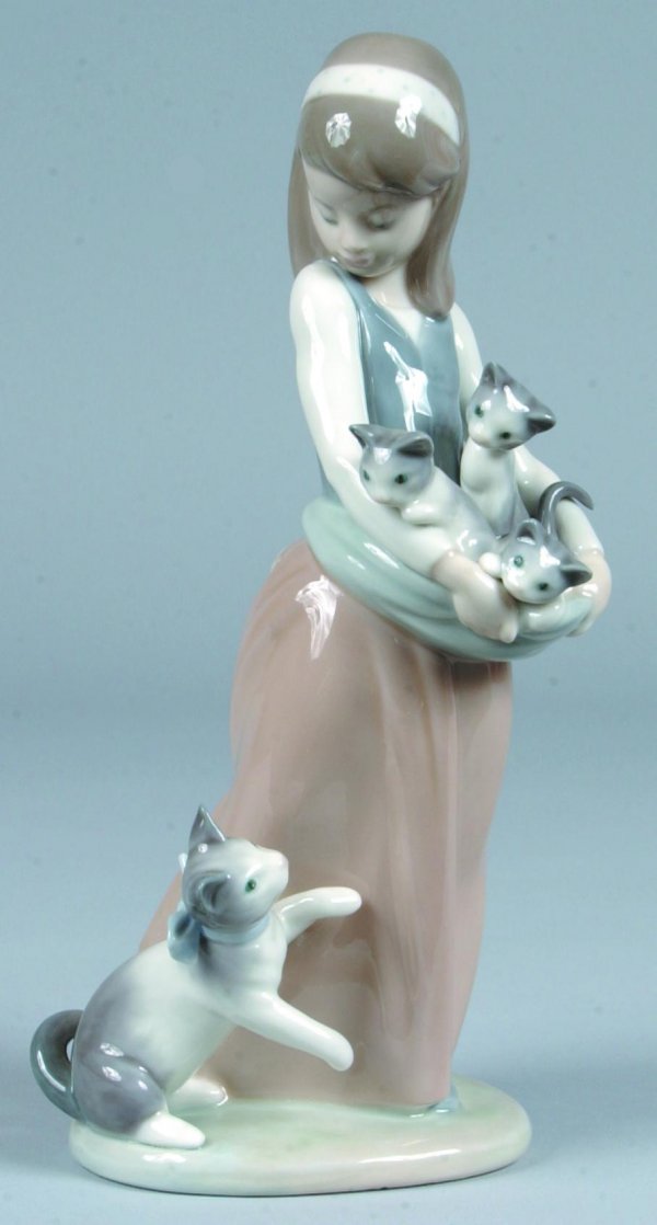 349 Lladro "Girl holding Cats and one Beside Her Porce