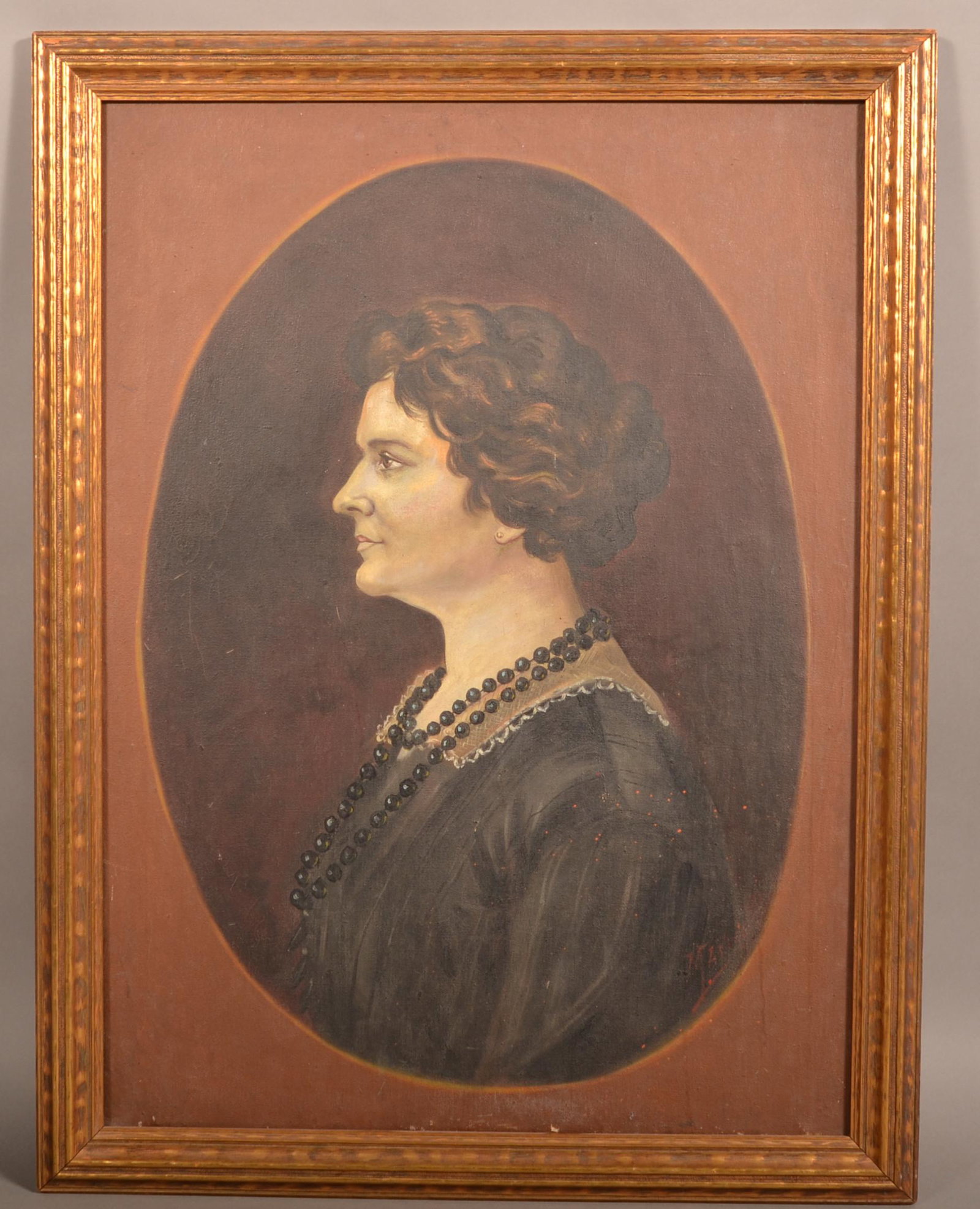 Oil on Canvas Profile Portrait of Woman: Oil on Canvas Profile Portrait of Woman. Signed lower right Manuel 1921. Image 29-3/4"Hx21-3/4"W. Overall 43-3/4"x25-3/4"W. Condition: Good.