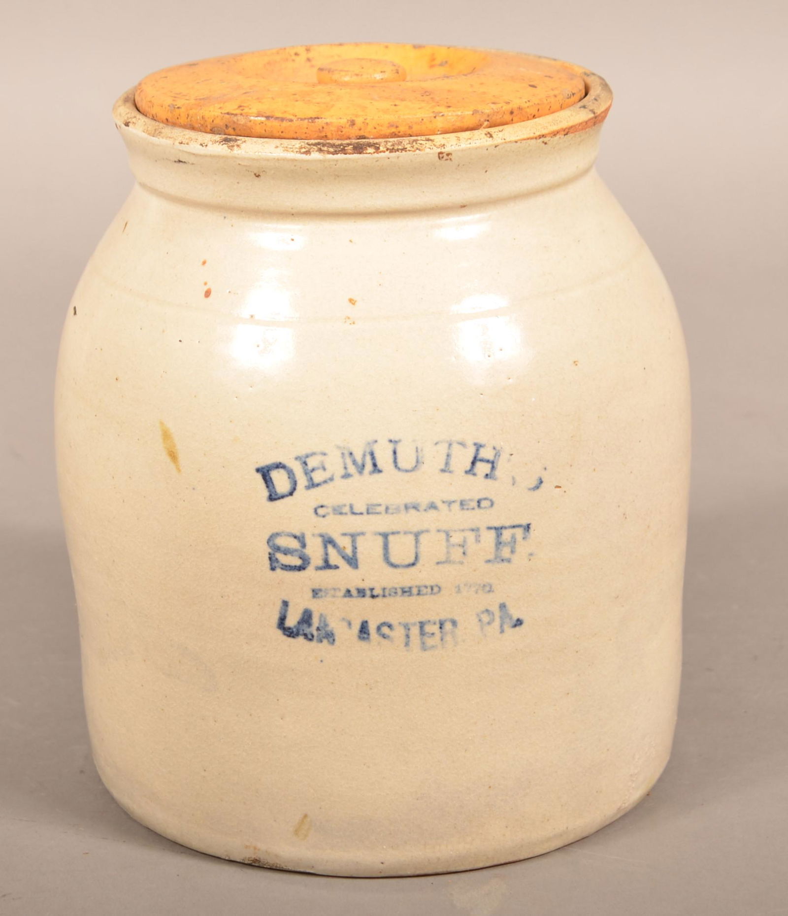 Demuth's Snuff Stoneware One Gallon Stoneware Crock. (1 of 2)