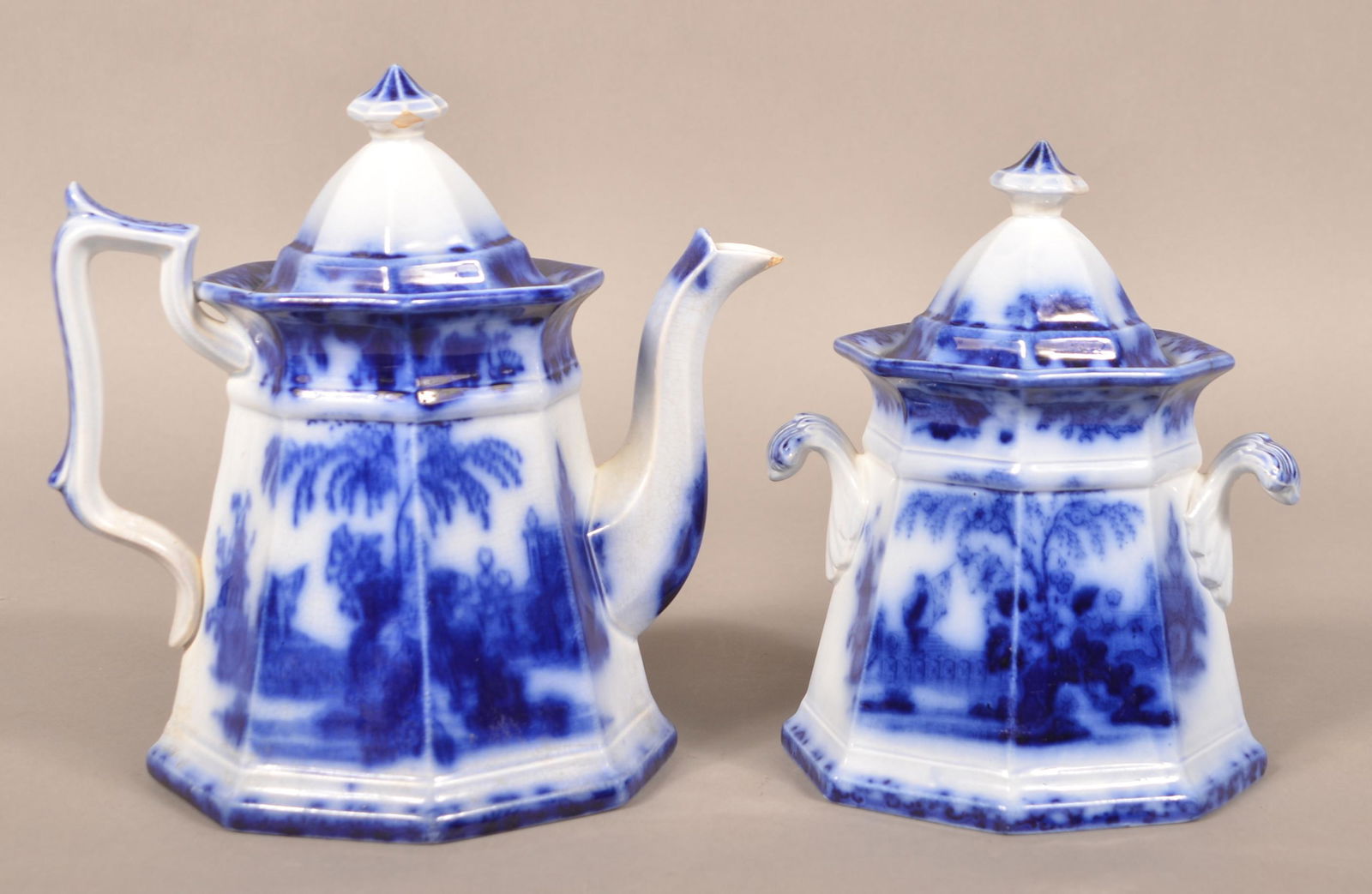 Flow Blue China "Scinde" Teapot and Sugar Bowl. (1 of 4)