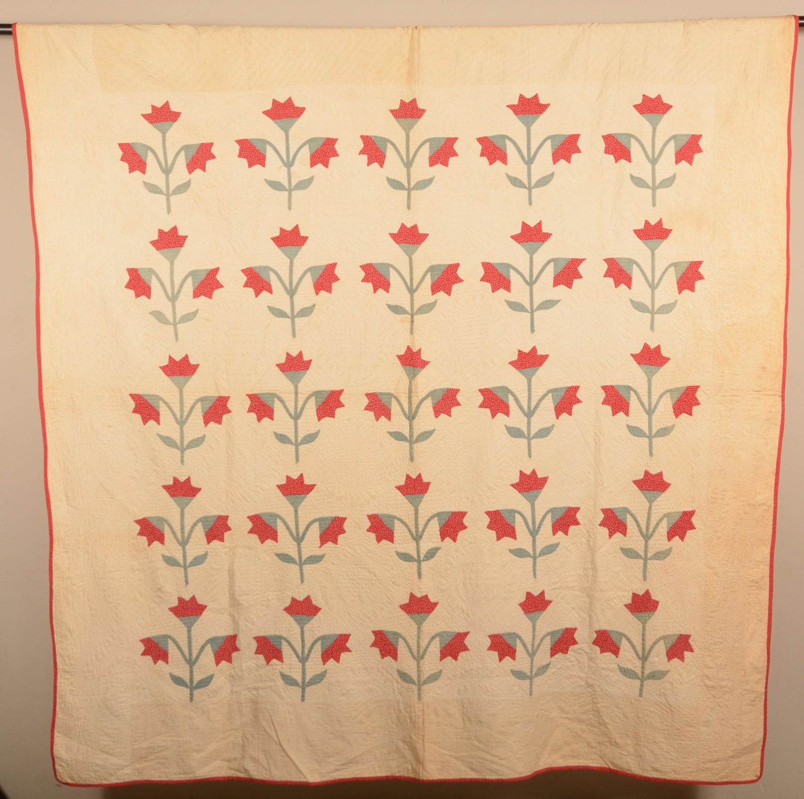 Antique Tulip Pattern Applique Quilt. (1 of 4)