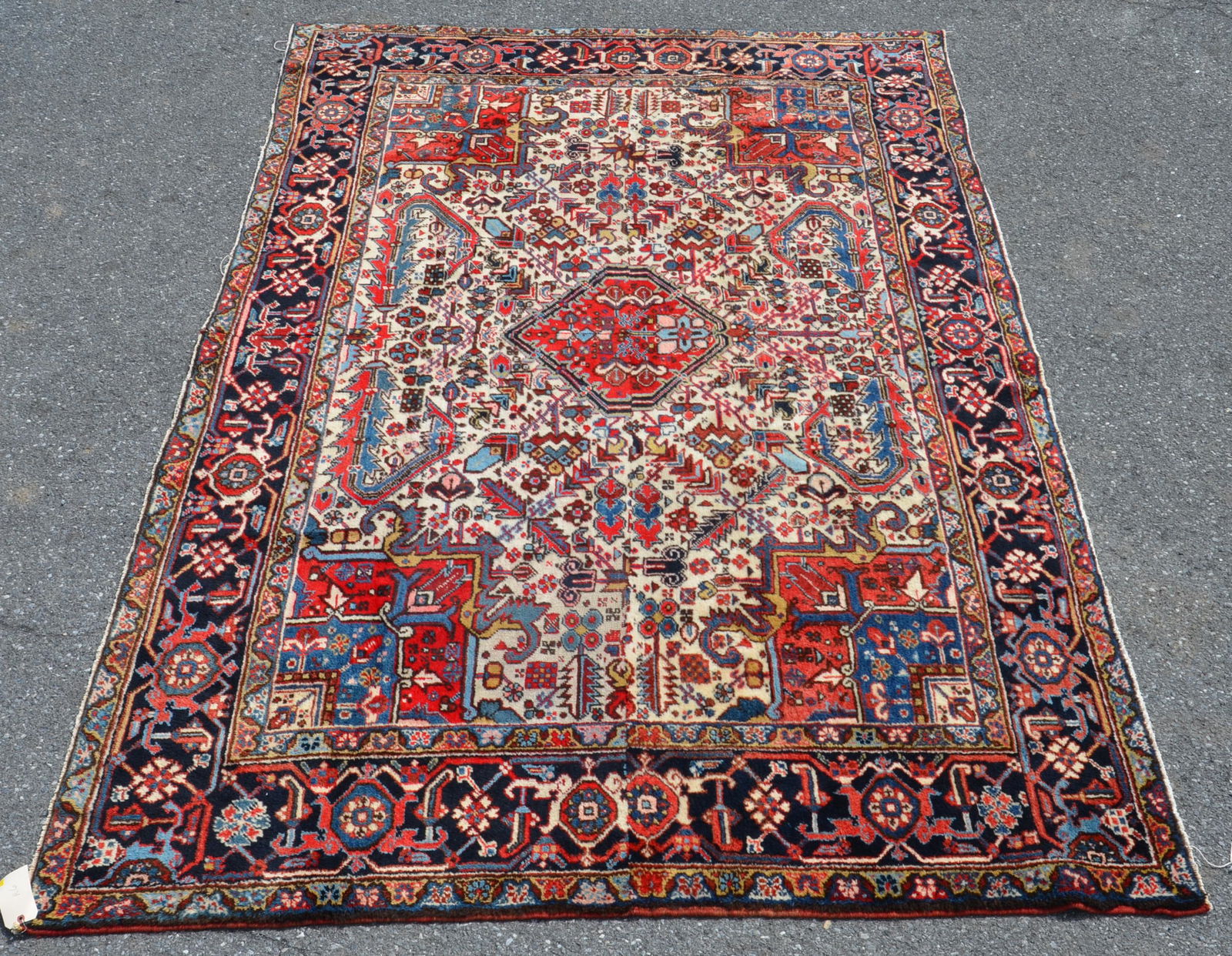 Vintage Floral Pattern Oriental Room Size Rug. (1 of 10)