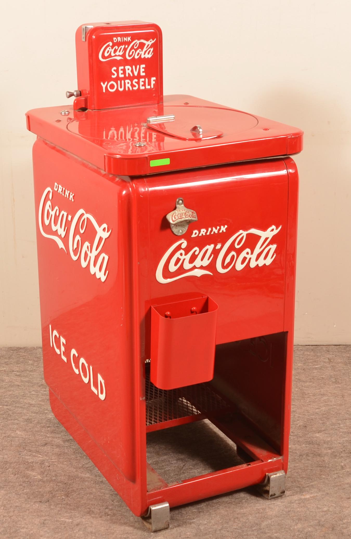 Vendo Junior Model 123 Coca-Cola Spin Top Cooler. (1 of 9)