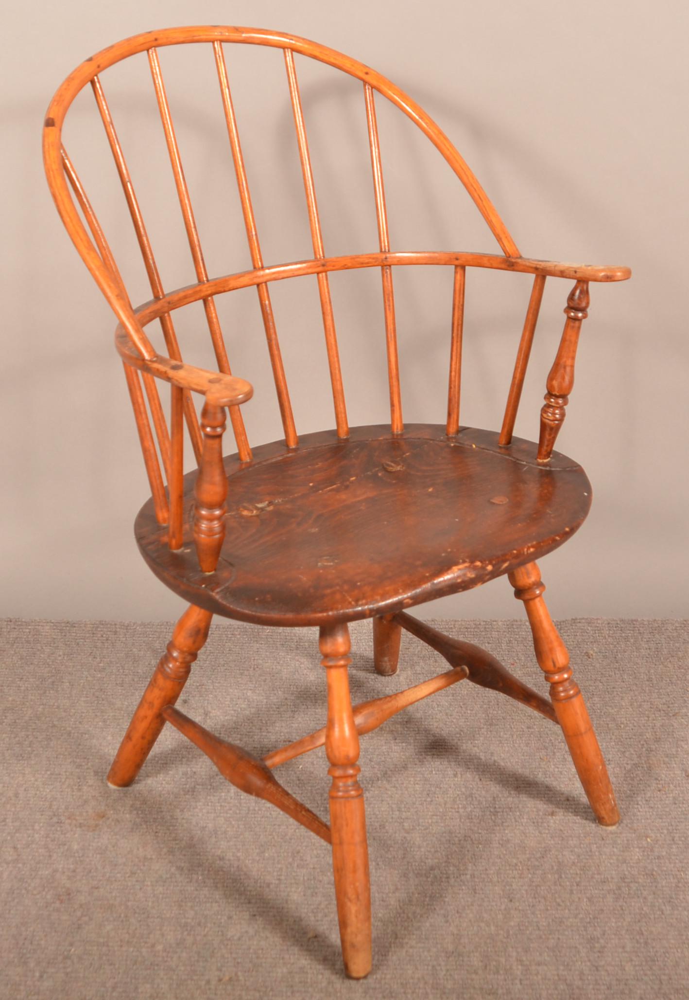 PA Late 18th Century Sack-Back Windsor Armchair. (1 of 5)