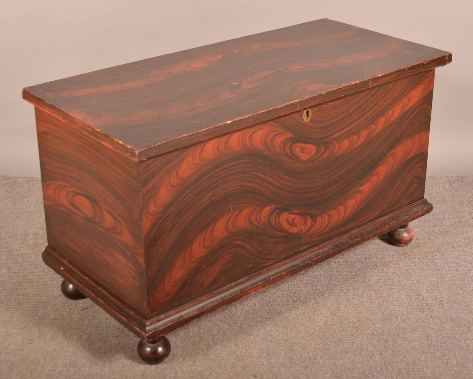 Pennsylvania Country Federal Softwood Blanket Chest. (1 of 4)