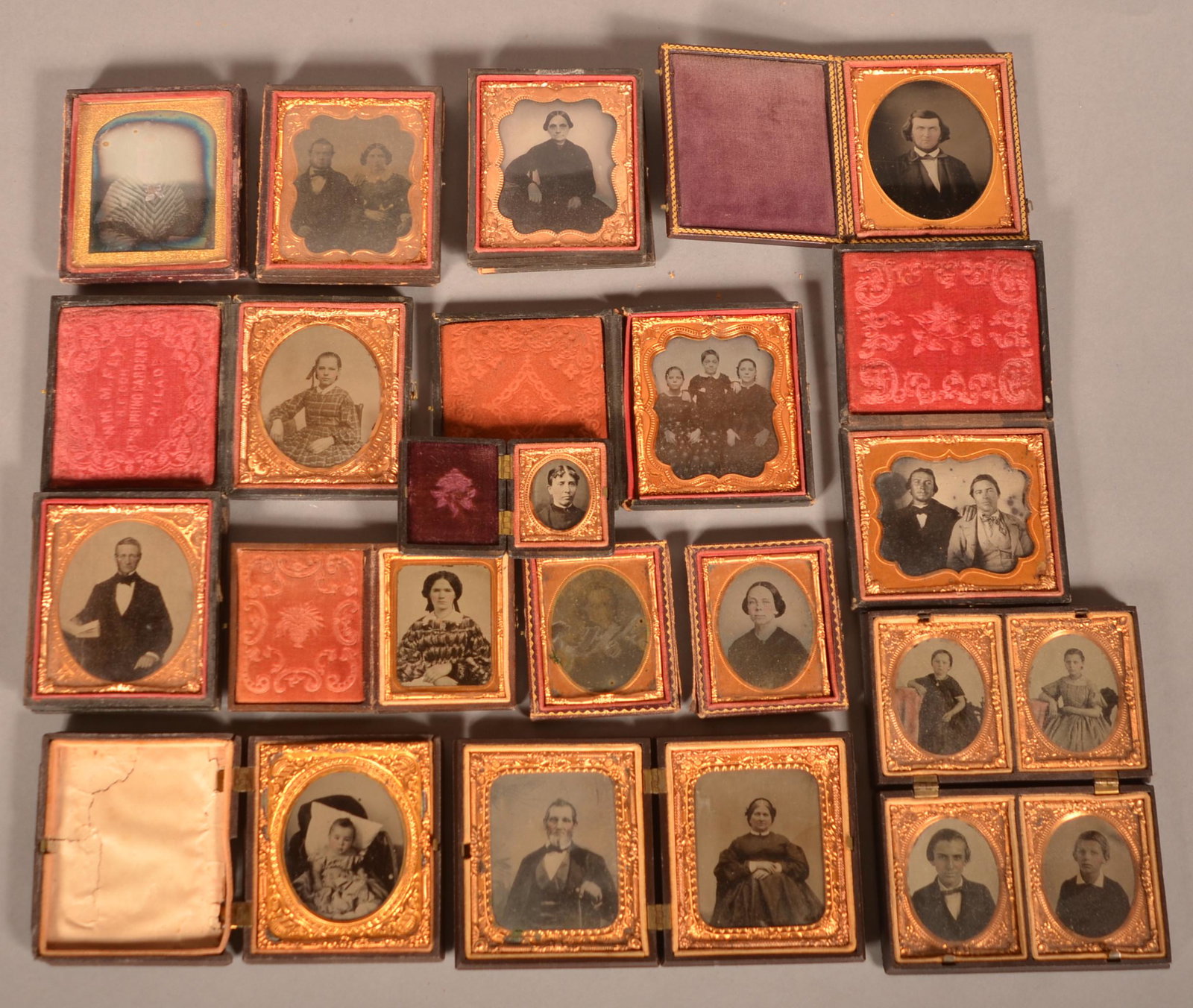 Lot of Cased Daguerreotypes and Tintypes. (1 of 4)