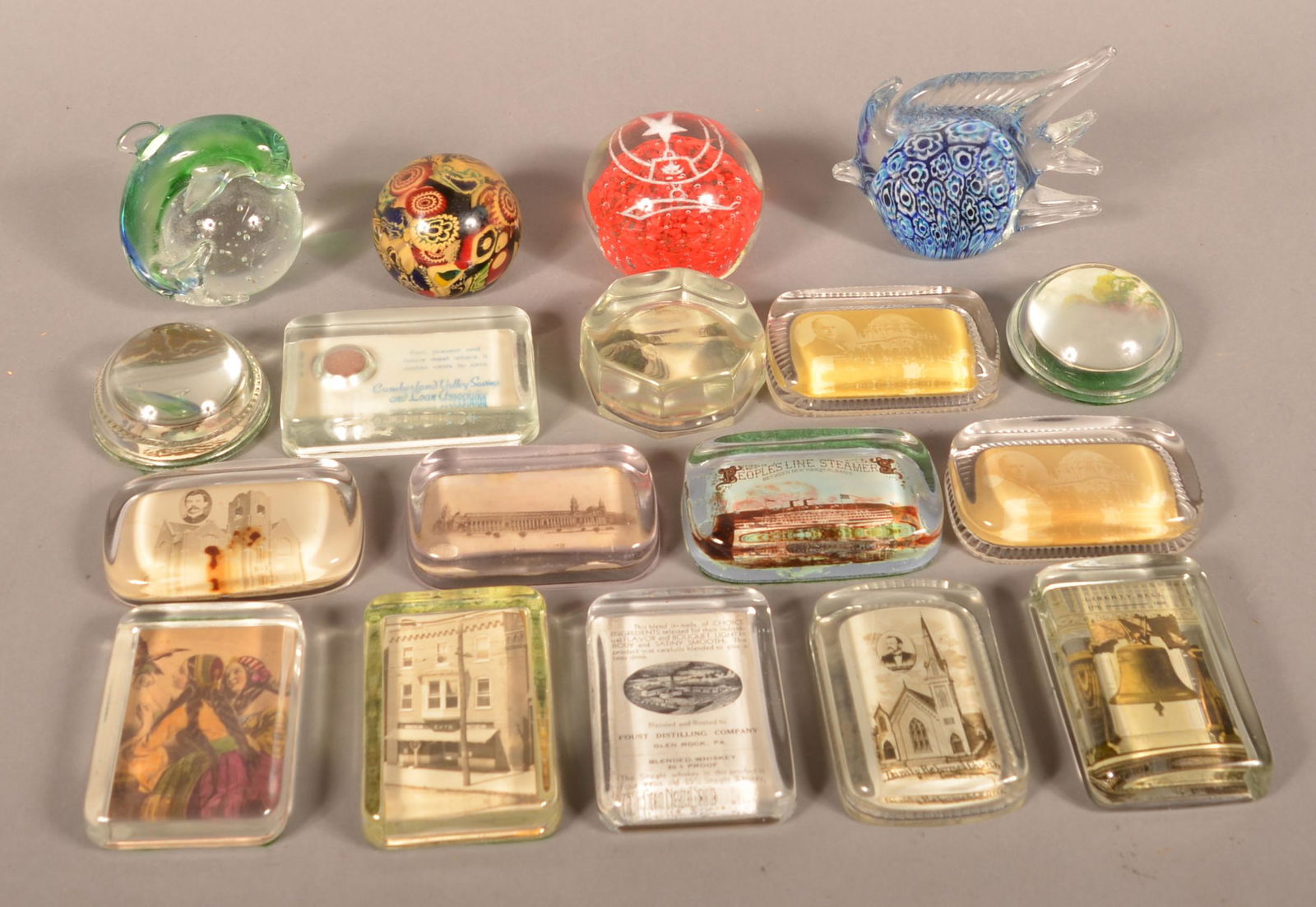Lot of Antique and Vintage Glass Paperweights. (1 of 6)