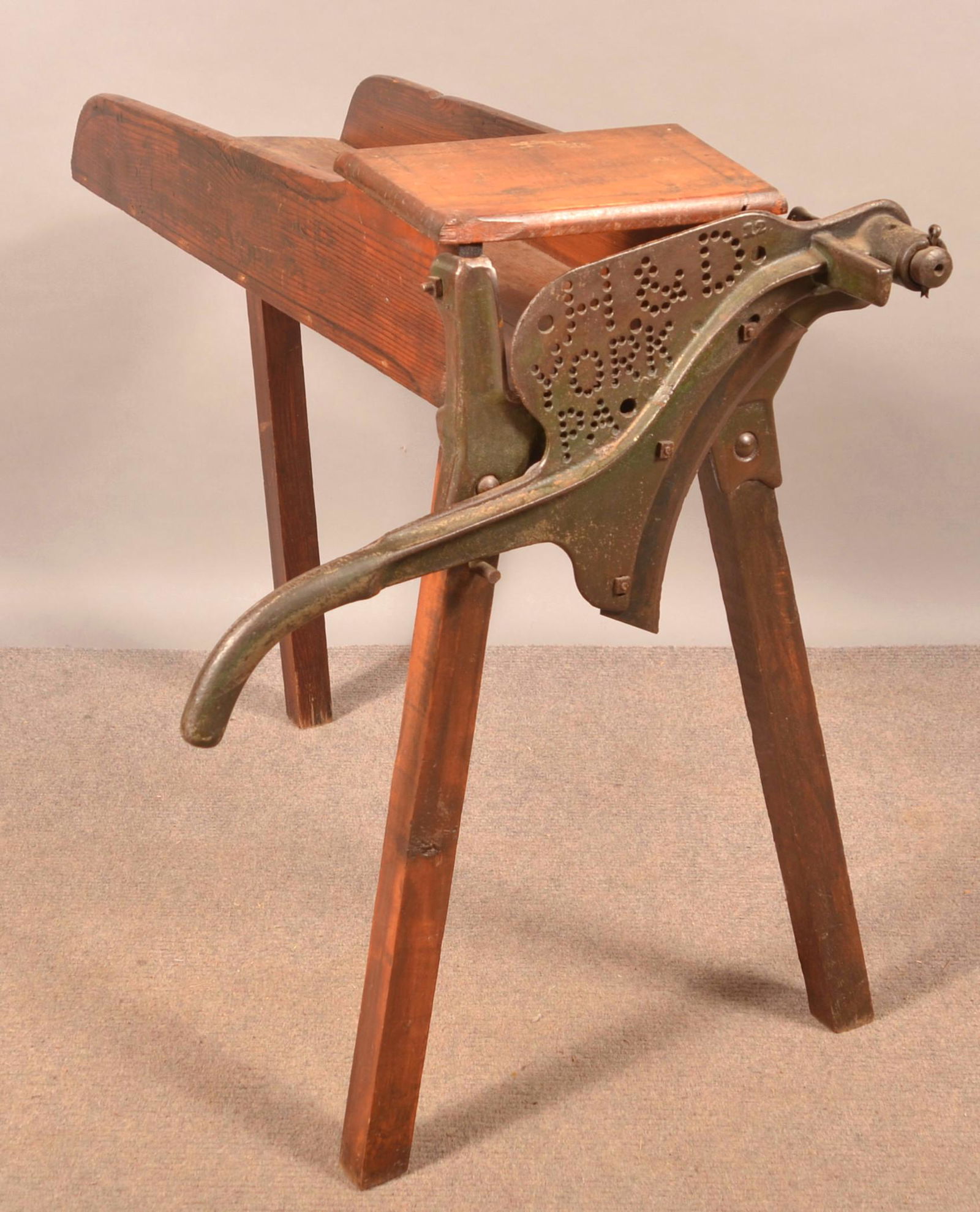 Antique York County, PA Straw Cutter. (1 of 7)