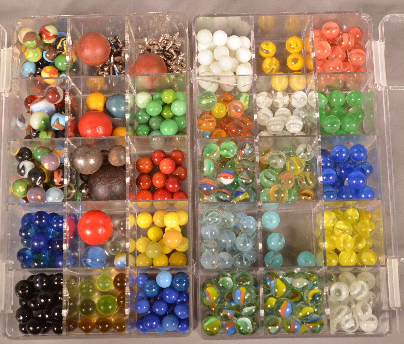 Lot of Vintage Marbles. (1 of 1)