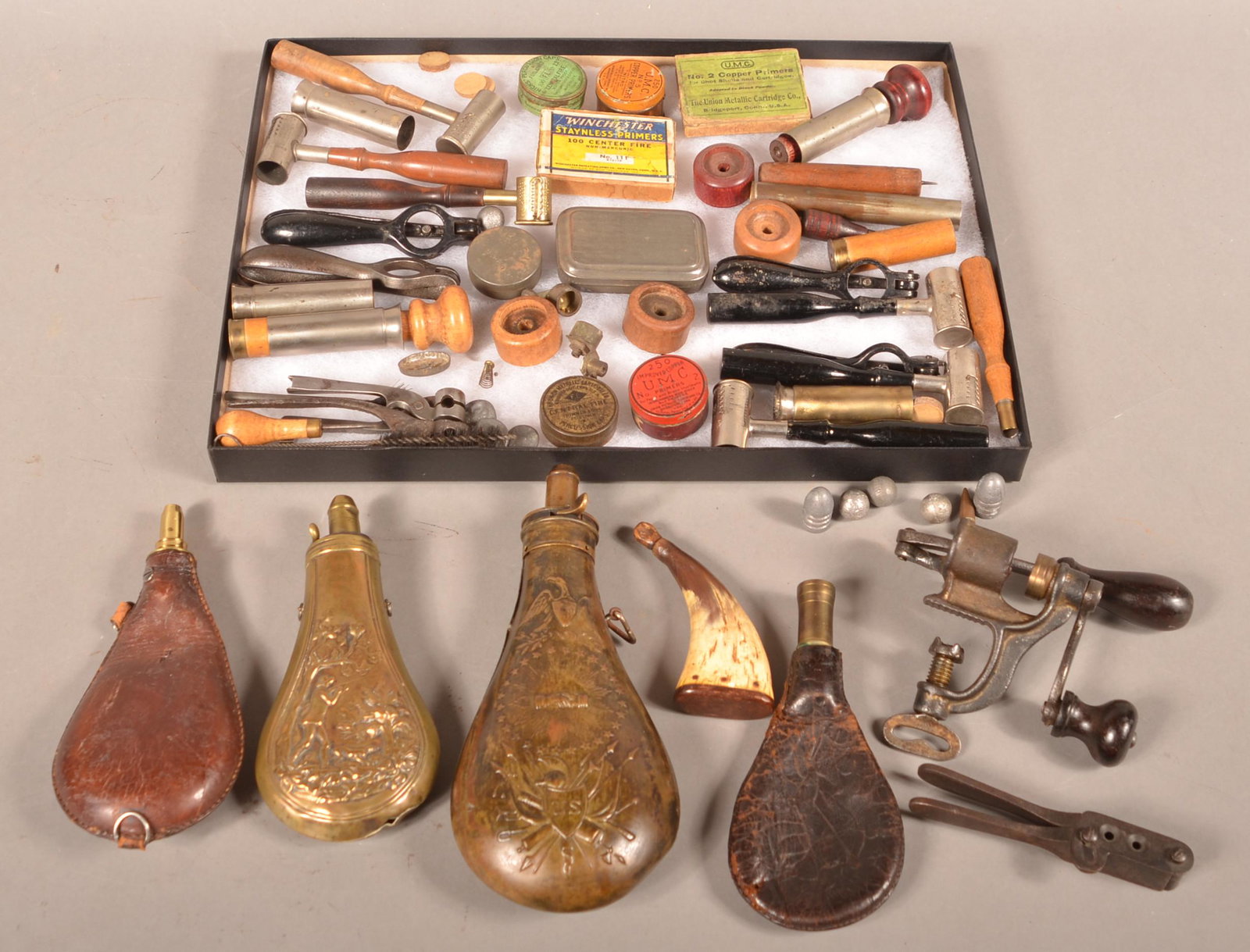 Lot of Antique Hunting Items. (1 of 5)