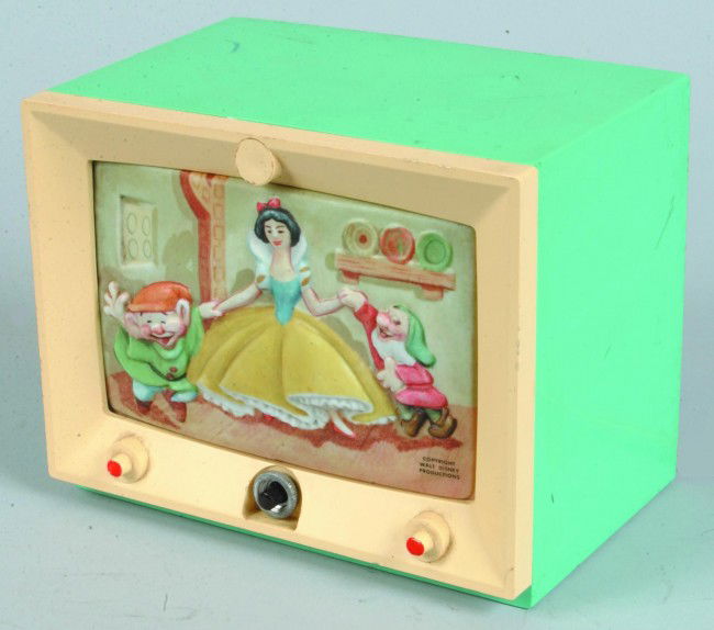 Hankscraft "T.V." Nite Lite with Music Box, Copyrig: Hankscraft "T.V." Nite Lite with Music Box, Copyright Walt Disney Productions. Depicts Snow White Dancing with Doc and Dopey on faux TV screen. Marked on back Manufactured by Hankscraft Co., Reedsburg