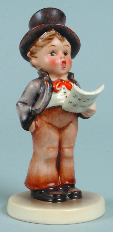 661: "Street Singer" Hummel Figurine, # 131 with TMK 2,