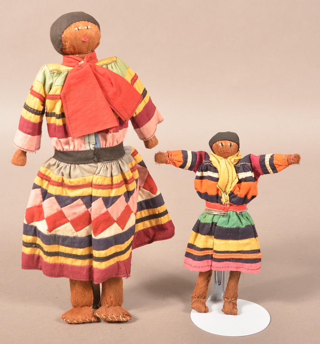 Two Scarce Vintage Seminole Indian Man Dolls. (1 of 2)