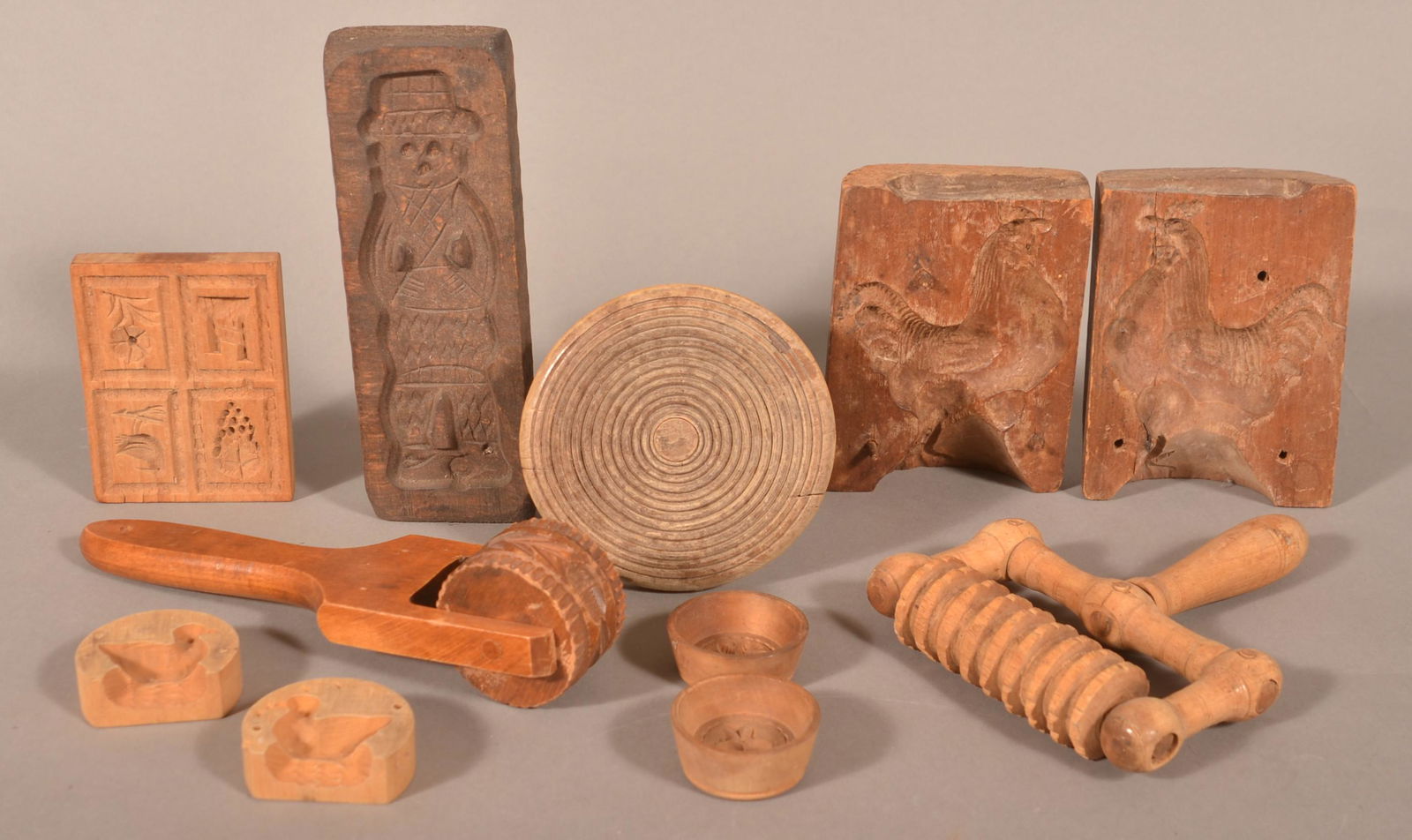 Lot of Antique Wood Utilitarian Items. (1 of 5)