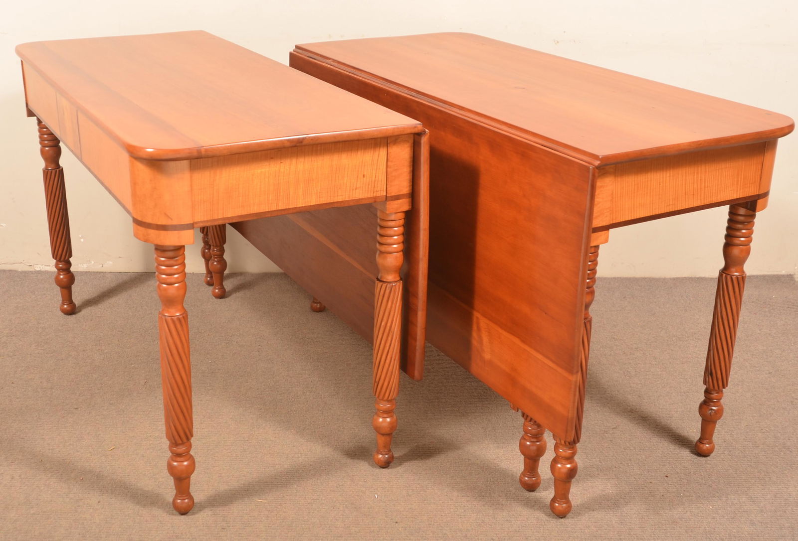 PA Sheraton Cherry and Tiger Maple Banquet Table. (1 of 5)