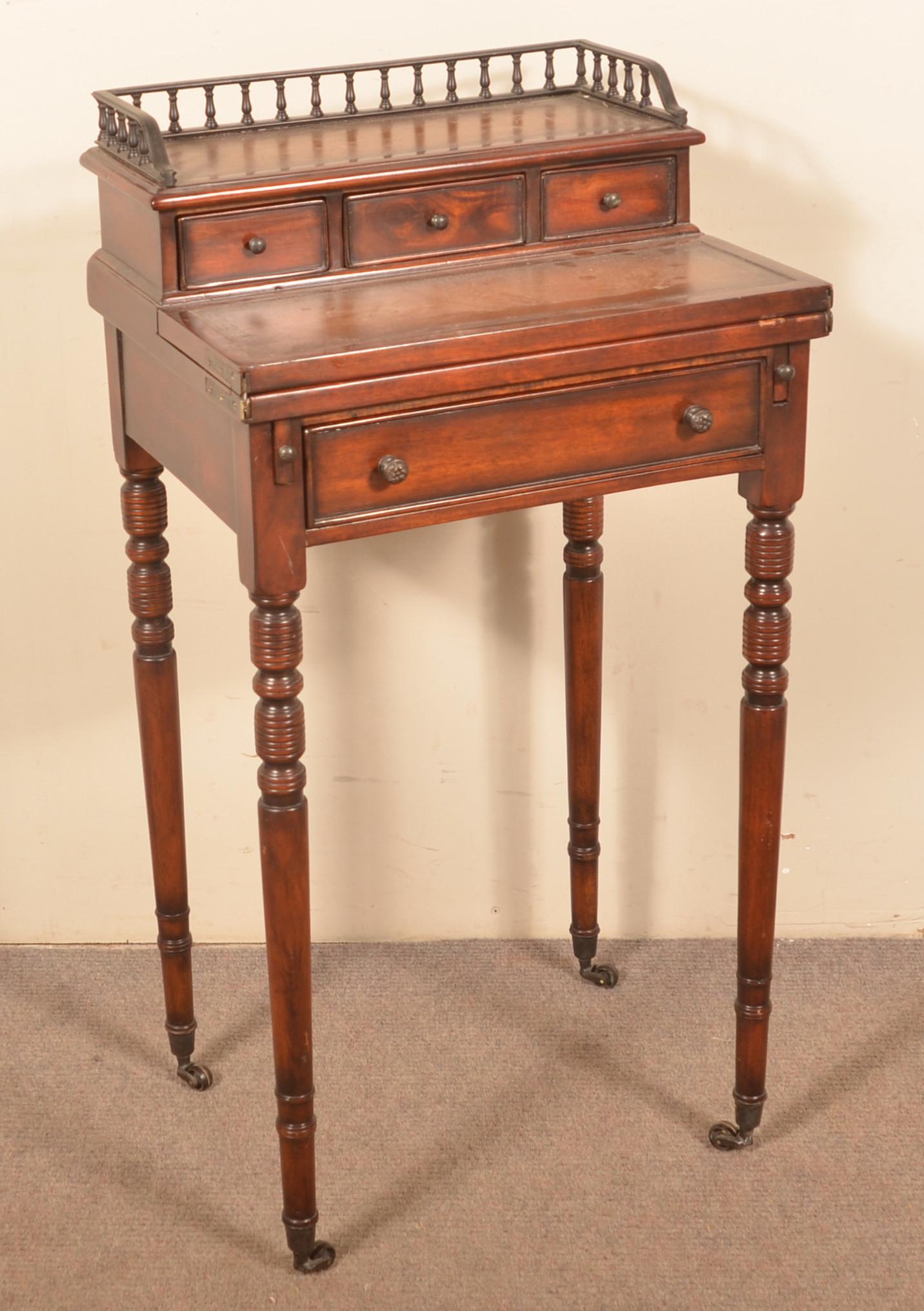 Theodore Alexander Sheraton Style Mahogany Stand. (1 of 4)