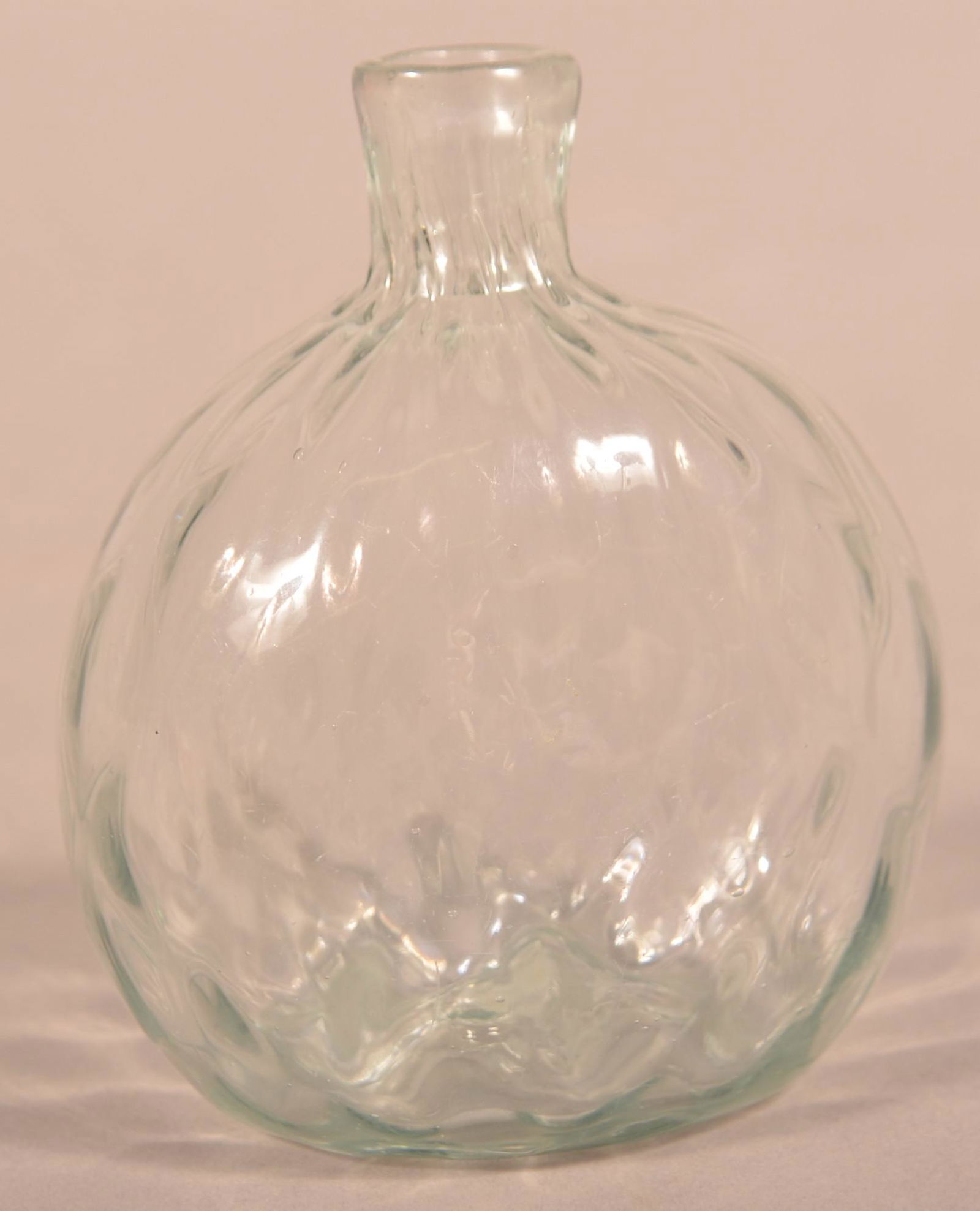 Stiegel Type Expanded Diamond Aqua Glass Flask. (1 of 3)