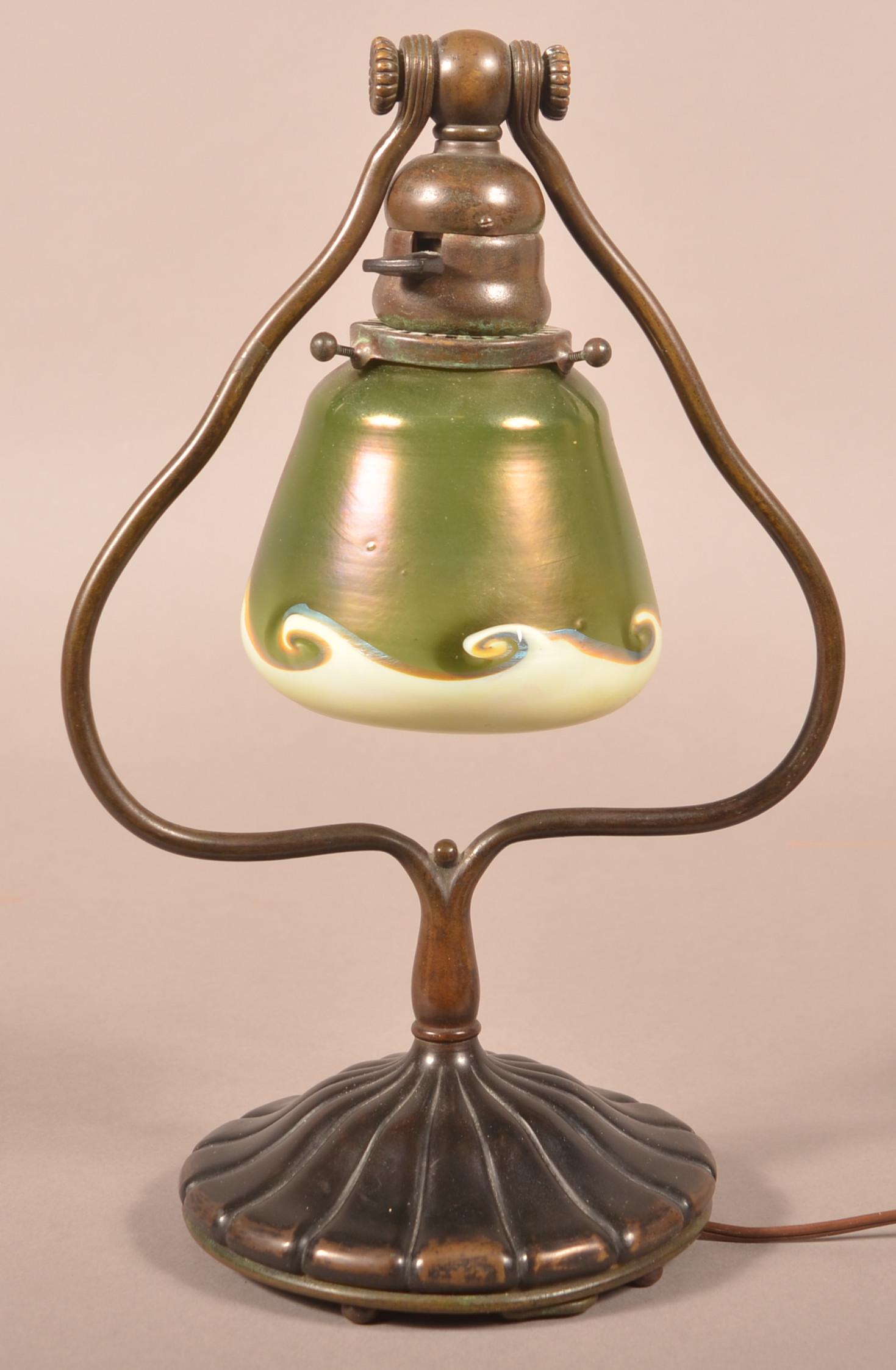 Tiffany Studios New York Harp Desk/Wall Lamp. (1 of 10)