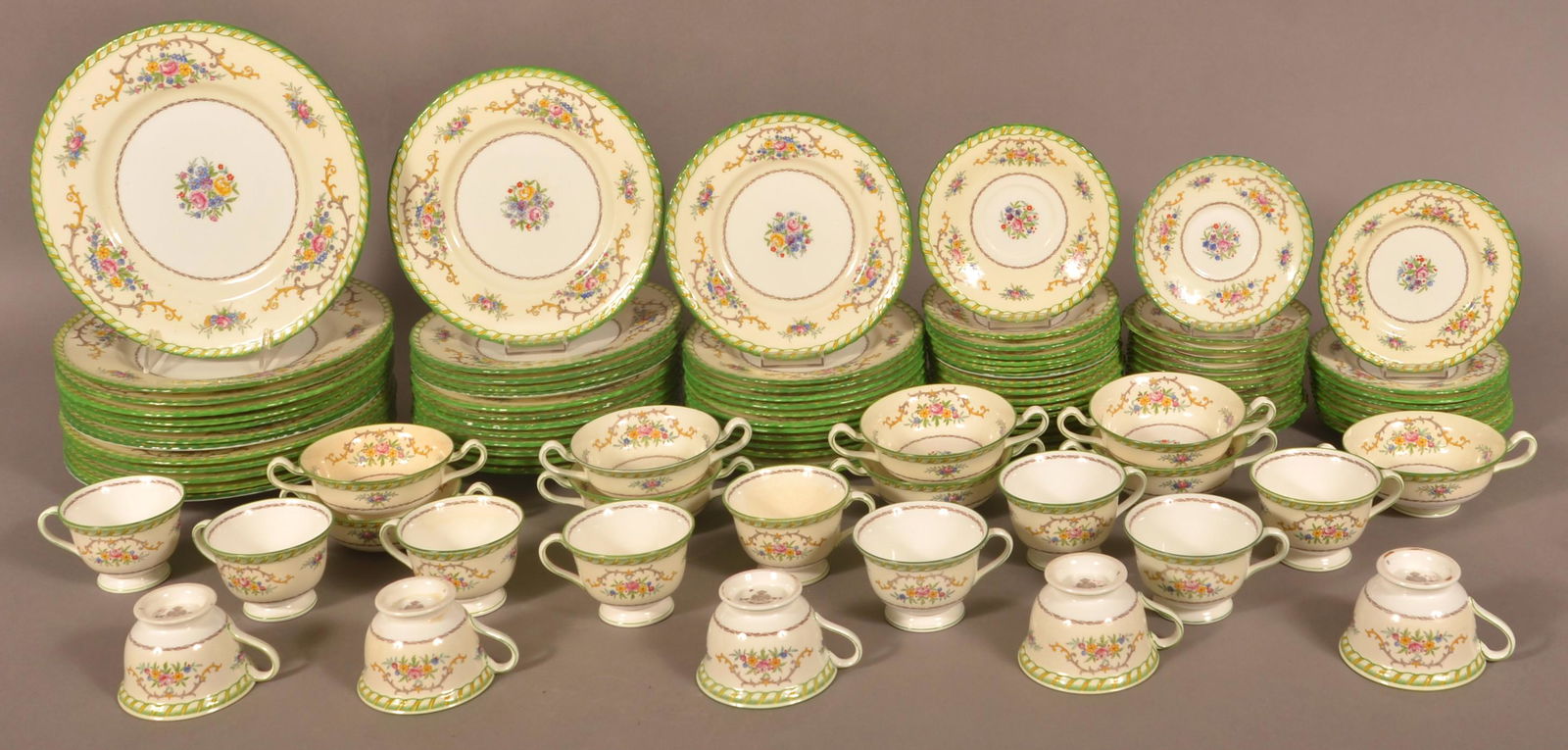 Minton Lady Hamilton Pattern Dinner Service. (1 of 2)