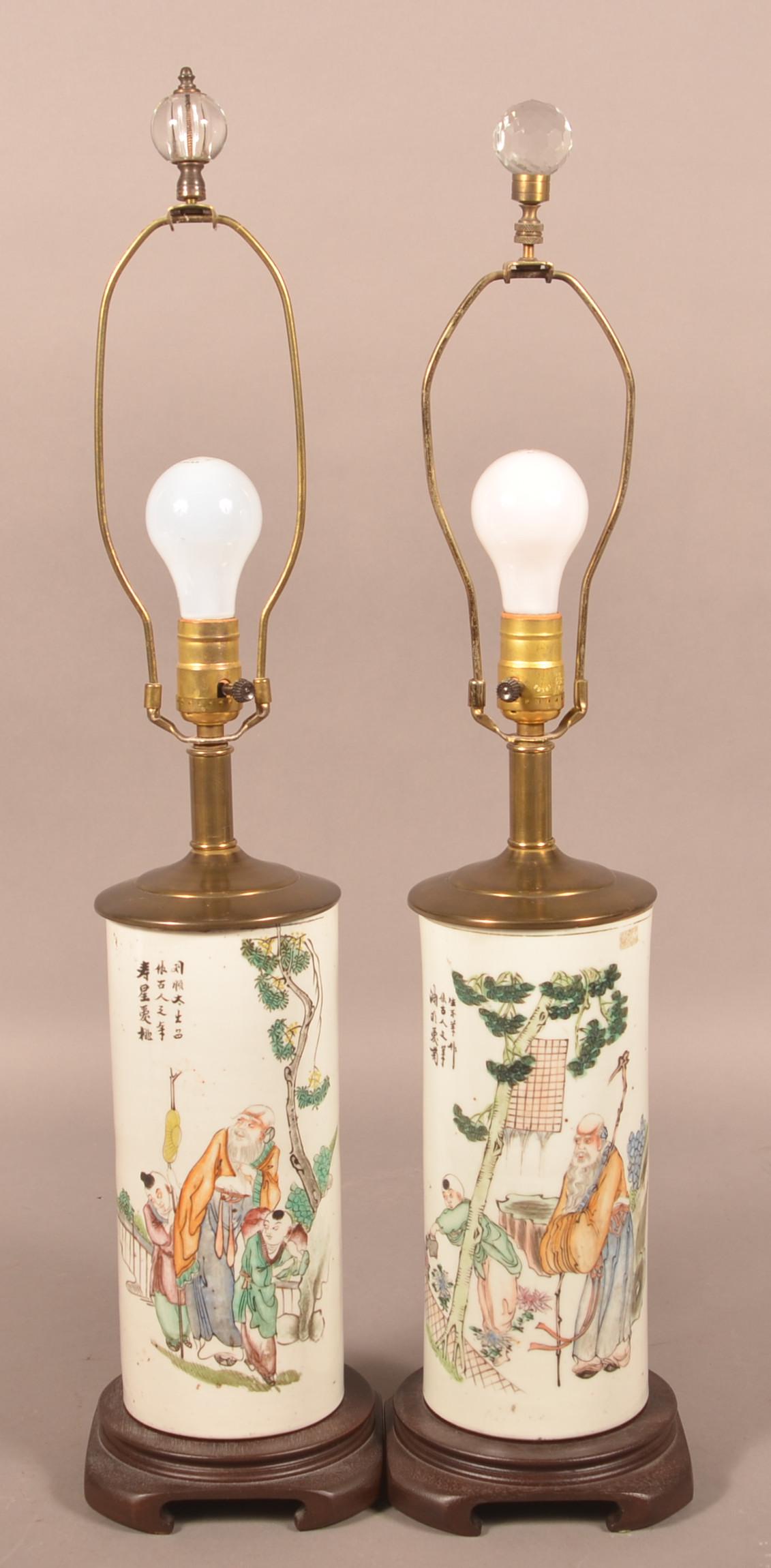 Two Oriental Export Porcelain Table Lamps. (1 of 4)