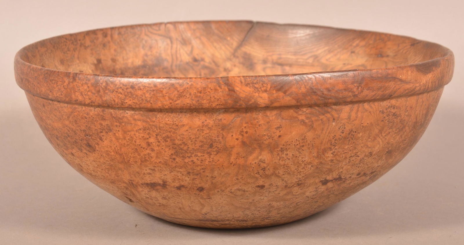 Large New England Early 19th Century Burlwood Bowl. (1 of 4)