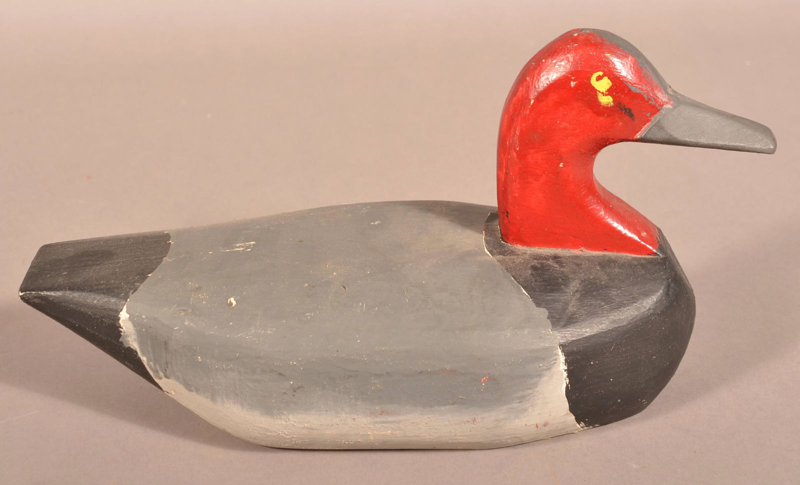 Antique/Vintage Primitive Canvasback Drake Decoy. (1 of 3)