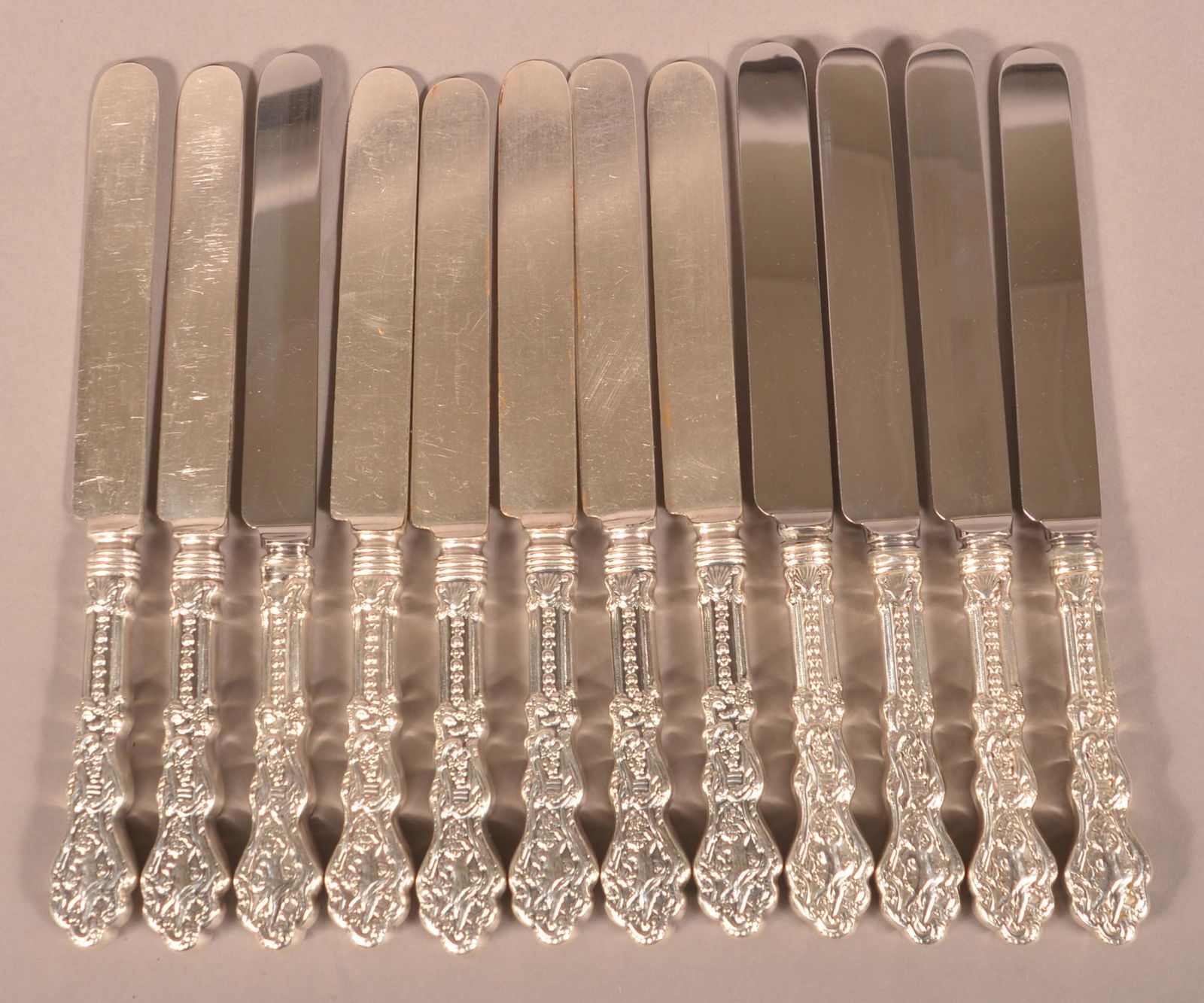 12 Gorham "Versailles" Sterling Handled Knives. (1 of 4)