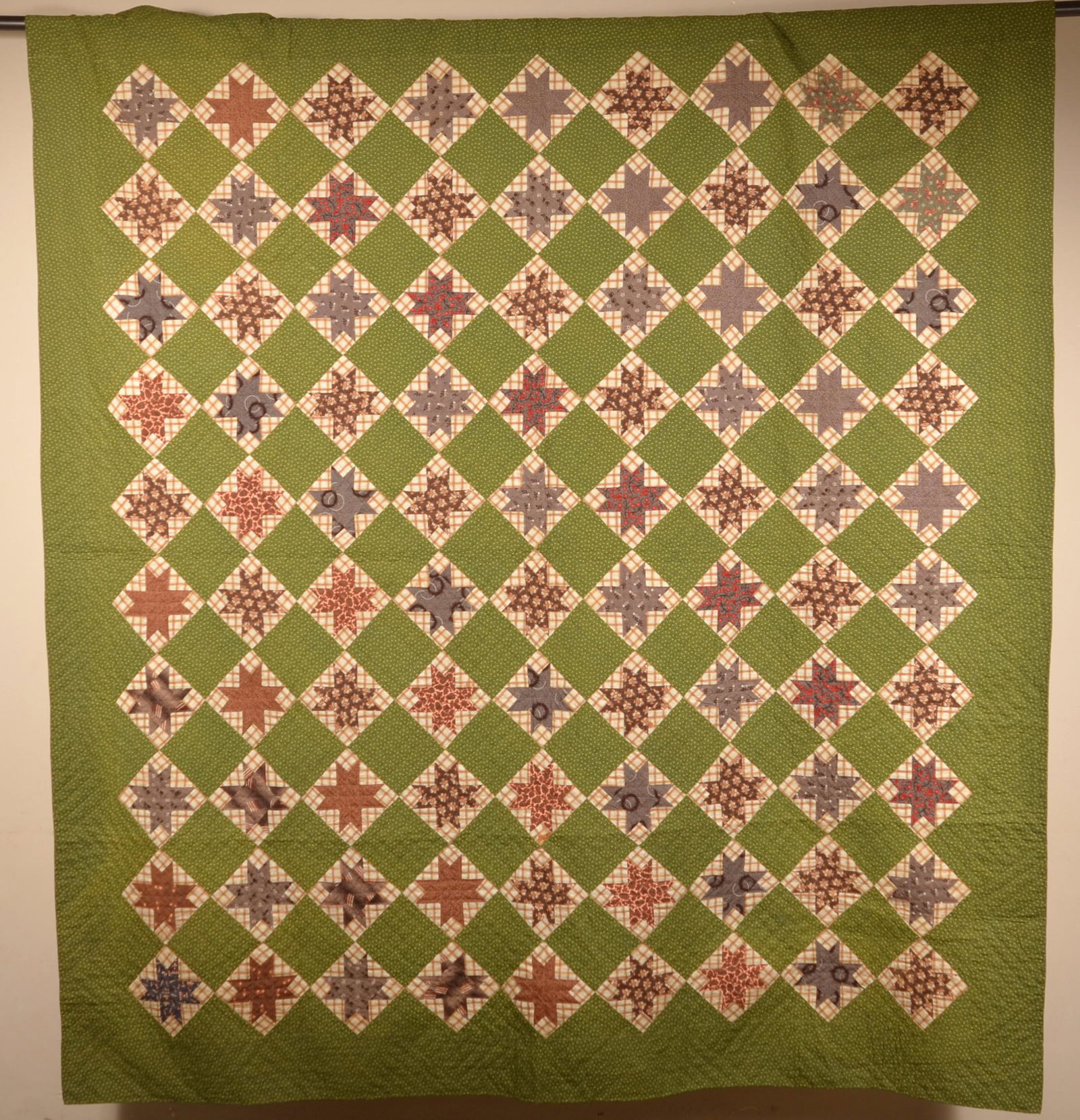 Antique 8-Point Star Pattern Patchwork Quilt. (1 of 4)