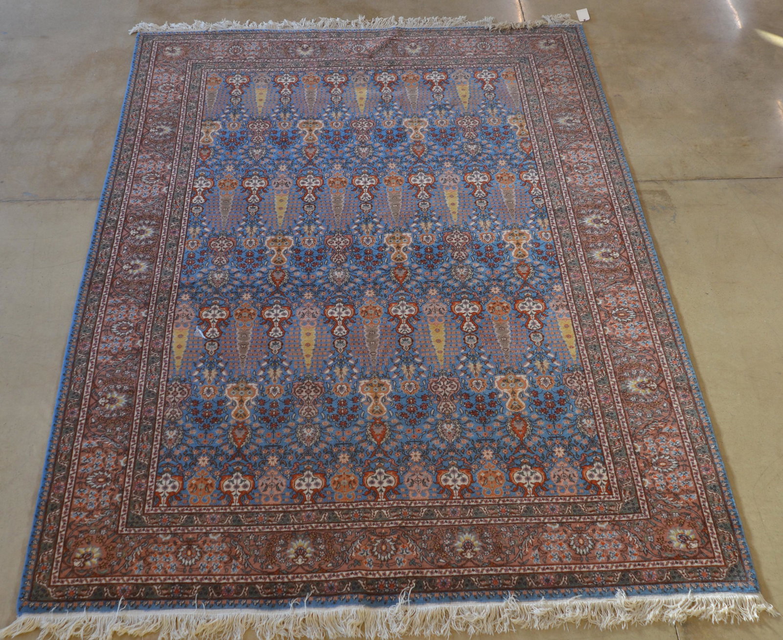 Antique/Vintage Floral Pattern Rm. Sz. Oriental Rug. (1 of 6)
