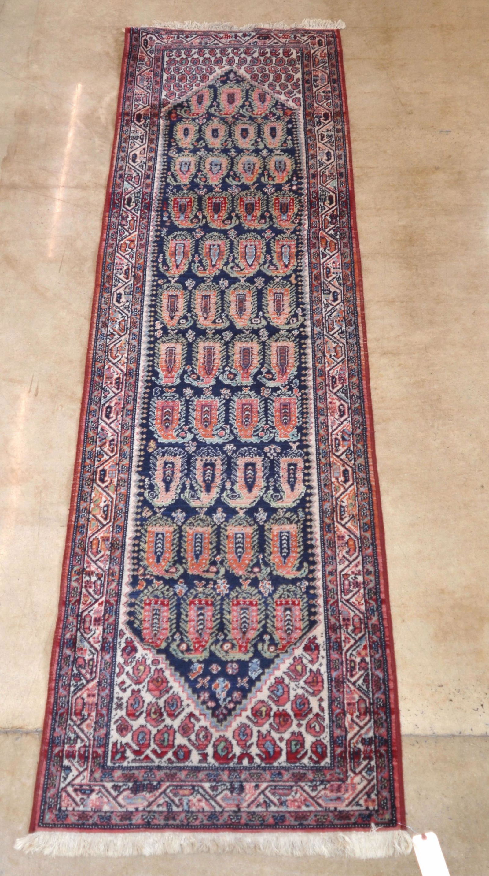 Vintage Floral Pattern Oriental Runner. (1 of 5)