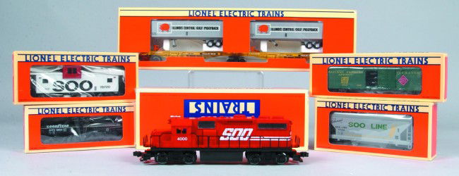Lionel 500 Line Special Train Set, (1993). Set is i: Lionel 500 Line Special Train Set, (1993). Set is in like new condition with original box, set contains a 500 line GP-38-2 Diesel engine, 500 line extended-vision caboose, Goodyear Single Dome Tank ca