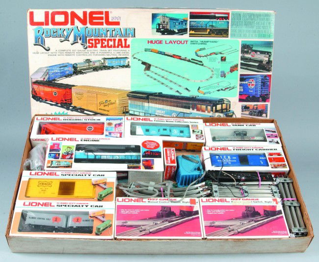 Lionel #6-1352 Rockey Mountain Special Train Set, (: Lionel #6-1352 Rockey Mountain Special Train Set, (circa 1983). Set features a U36B Diesel with working head light, 23 sections of track, lighted bumpers, right hand switch and transformer. Rolling st