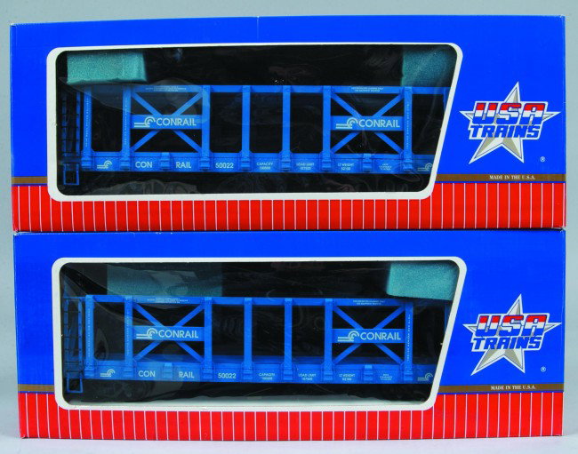 (2) G-scale Conrail auto carriers by USA Trains, c: (2) G-scale Conrail auto carriers by USA Trains, cars are in like new condition in original box