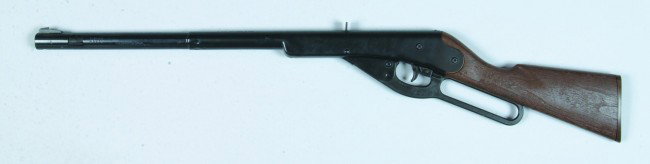 Daisy BB Rifle, model 105B with safety, stamped pa: Daisy BB Rifle, model 105B with safety, stamped painted steel with plastic stock, 30" long, condition: good