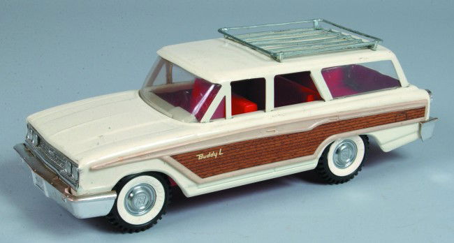 1964 Ford Station Wagon, 14-1/2" l. Overall good c: 1964 Ford Station Wagon, 14-1/2" l. Overall good condition showing normal use and wear, some surface scratches.