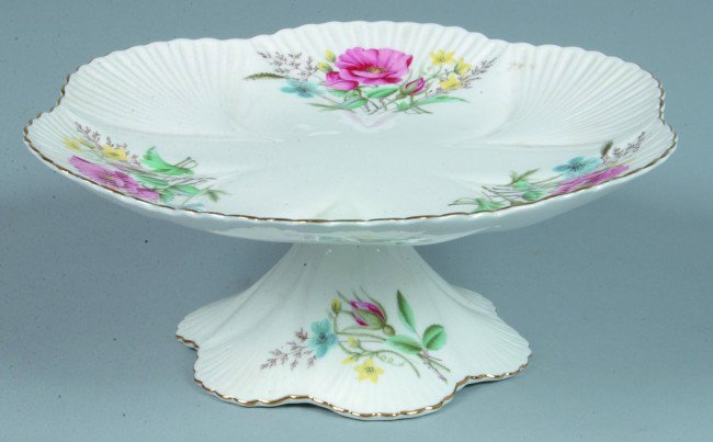Shelley China Cake Stand, pattern #2500 (Country G: Shelley China Cake Stand, pattern #2500 (Country Garden), 3-1/2" h. x 9" diam., (good).