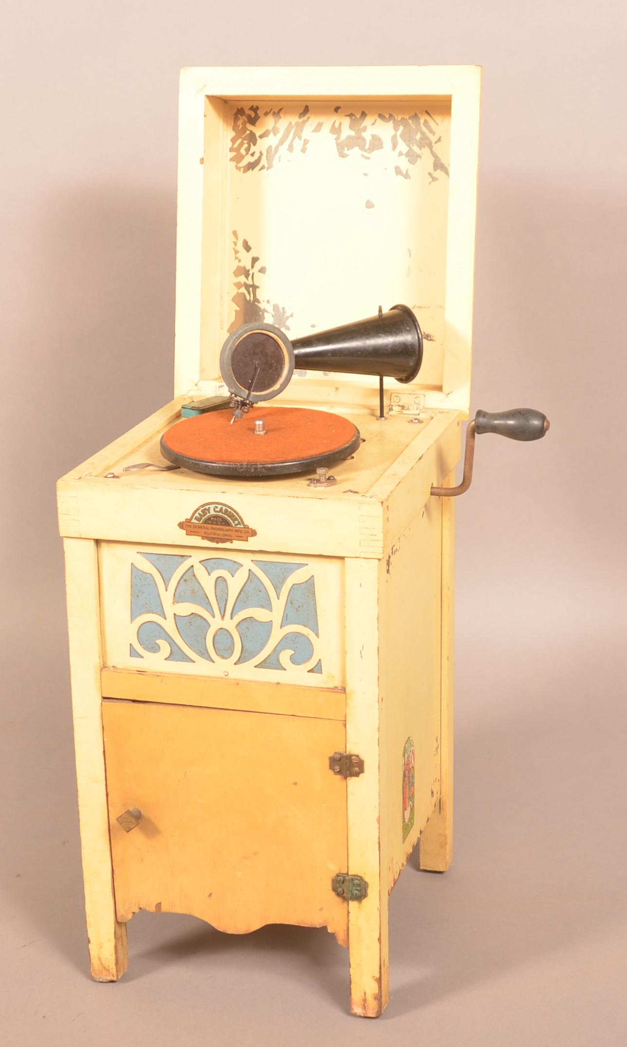 "Baby Cabinet" Wind-Up Phonograph. (1 of 5)