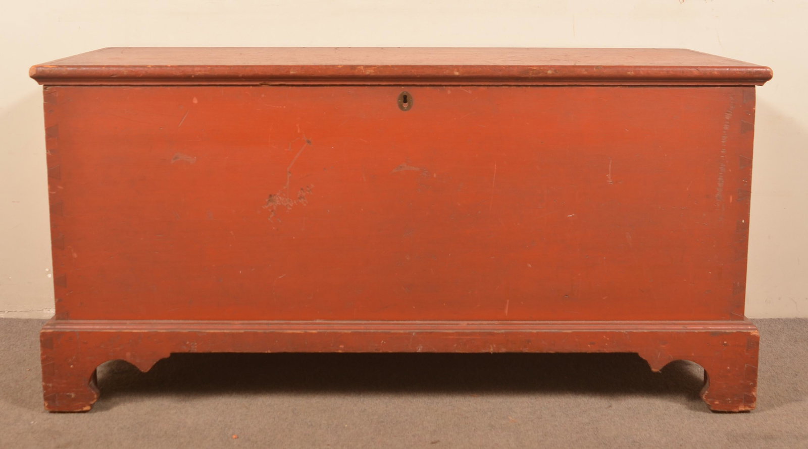 PA Federal Red Painted Softwood Blanket Chest. (1 of 4)