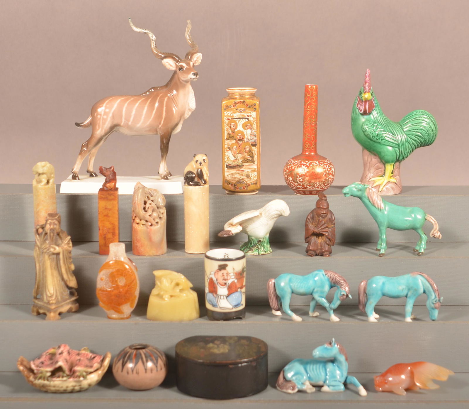 Group of Antique/Vintage Miniature Oriental Items. (1 of 9)