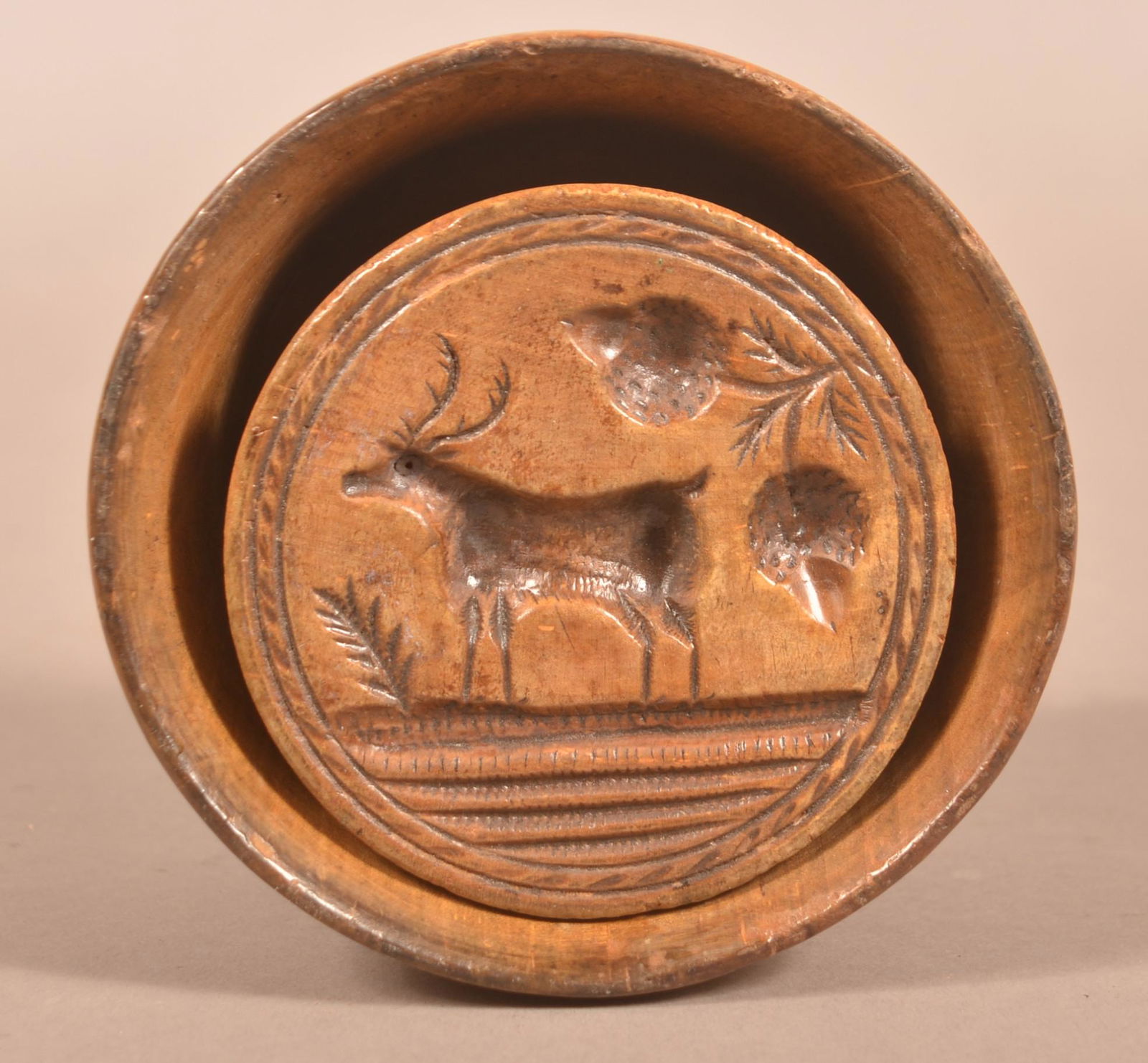 Antique Bullard-Type Plunger Mold with Deer. (1 of 3)