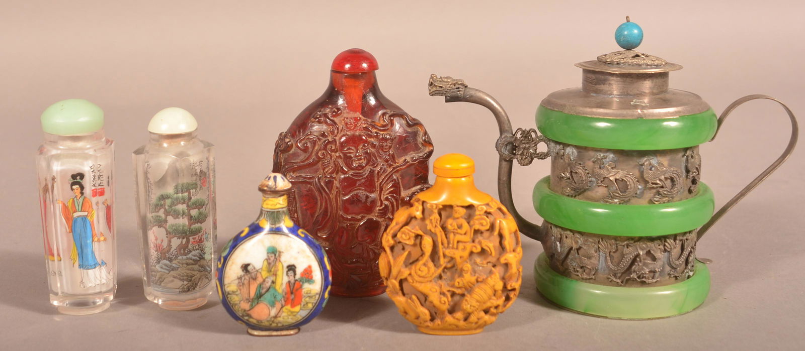 Six Oriental Antique/Vintage Items. (1 of 5)