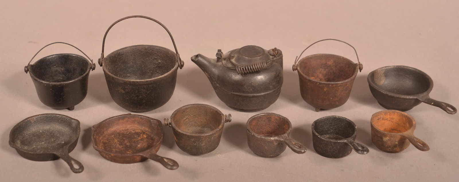 Antique/Vintage Cast Iron Miniature Cookware. (1 of 2)
