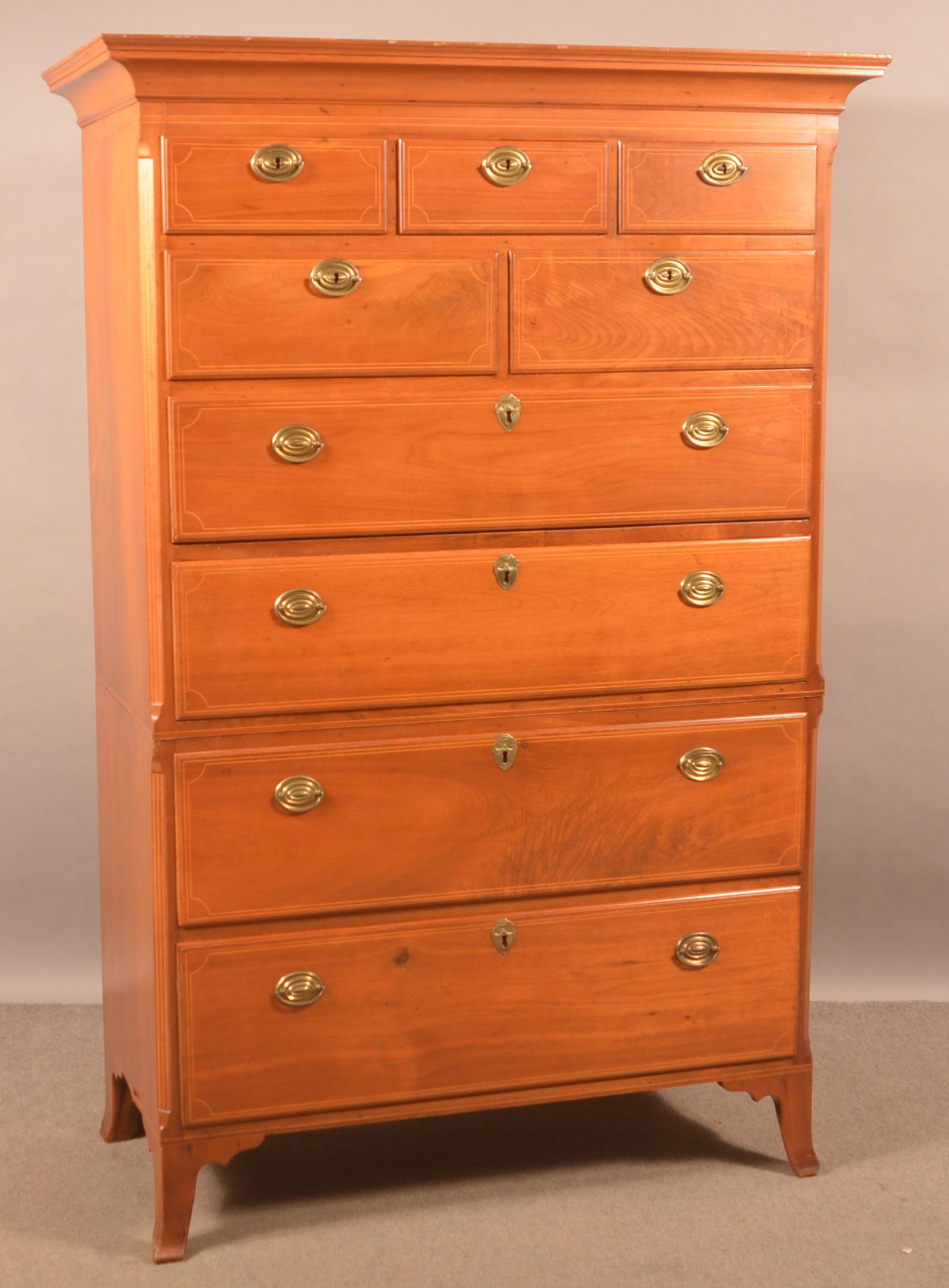 Lancaster Co. PA Hepplewhite Walnut Chest of Drawers. (1 of 7)