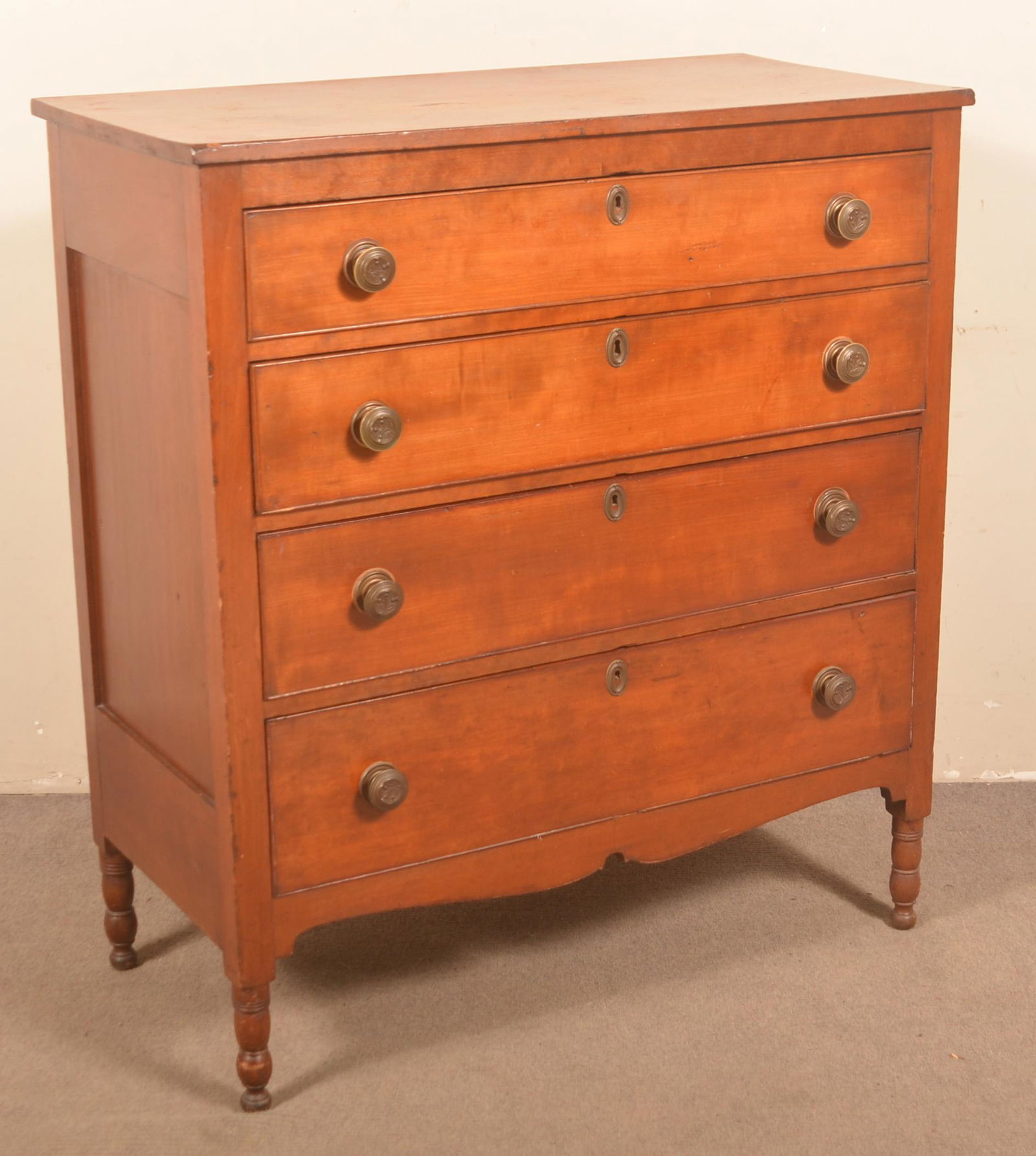 Pennsylvania Sheraton Cherry Chest of Drawers. (1 of 4)