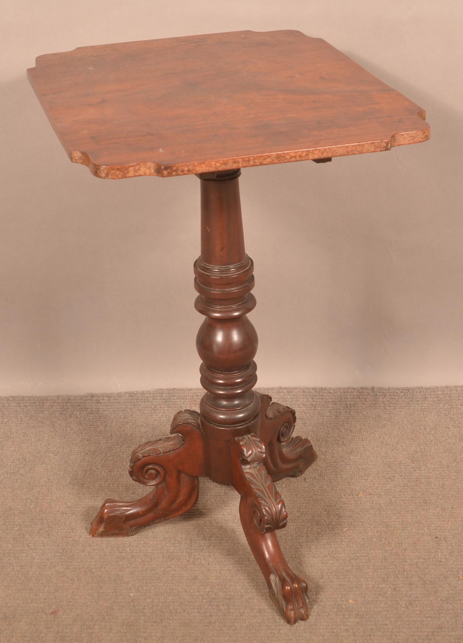 Federal Mahogany Pedestal Base Tilt-Top Candlestand. (1 of 4)
