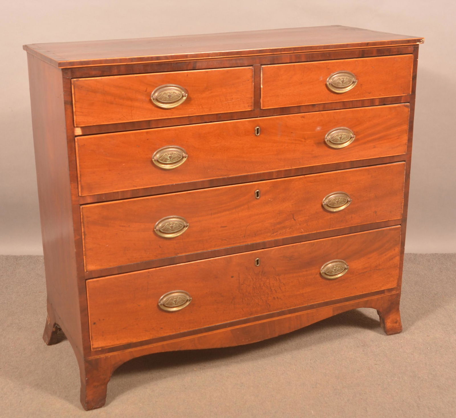Hepplewhite Mahogany Inlaid Chest of Drawers. (1 of 6)