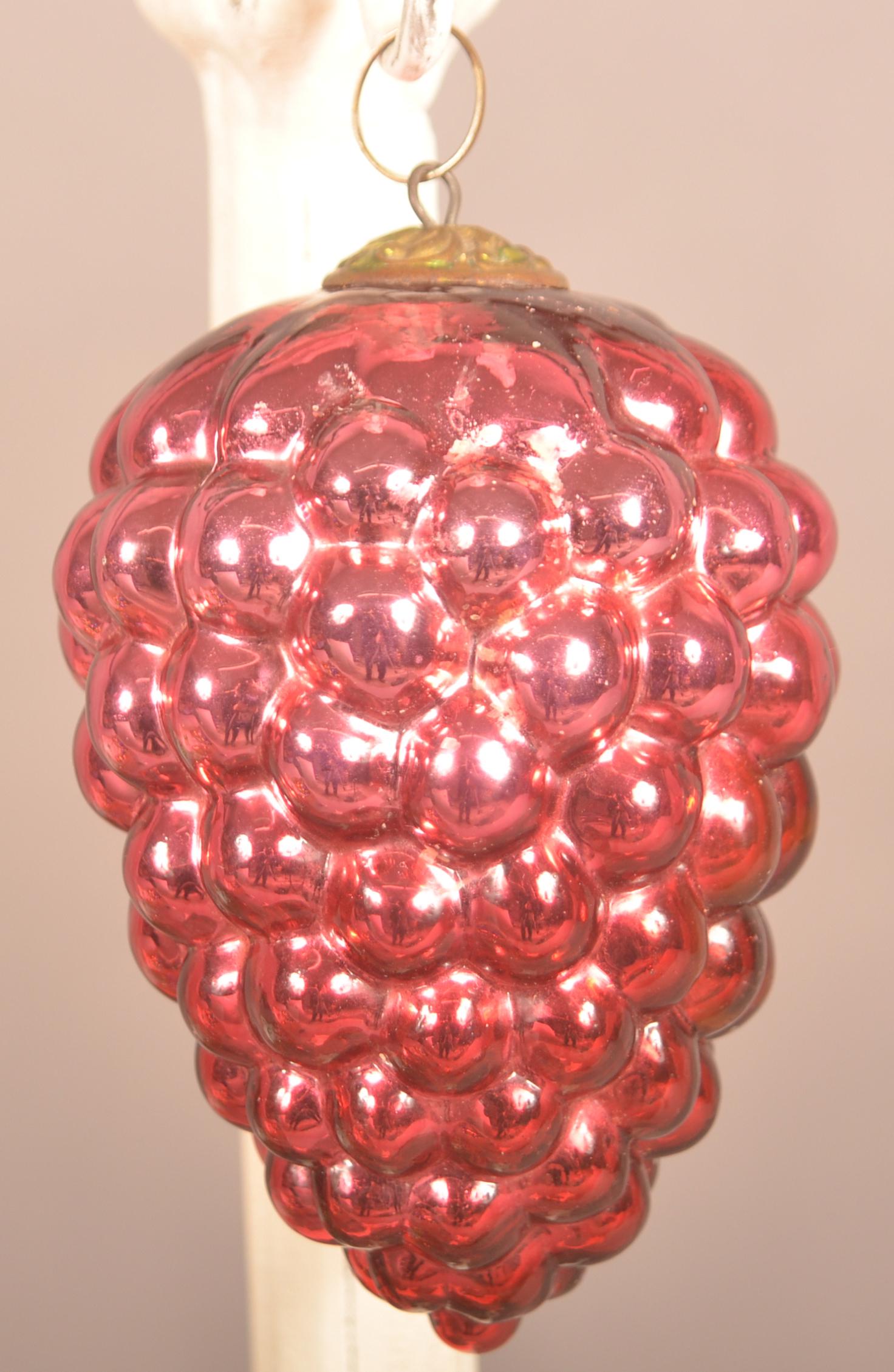 German Red Glass Oval B Cluster of Grapes Kugel. (1 of 3)