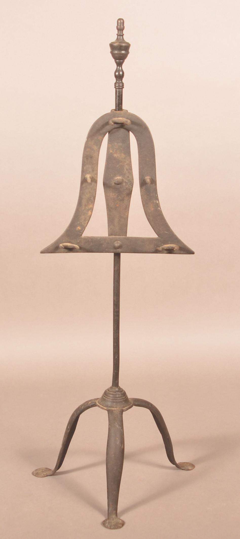 Pennsylvania 19th Century Iron Hearth Roaster. (1 of 4)